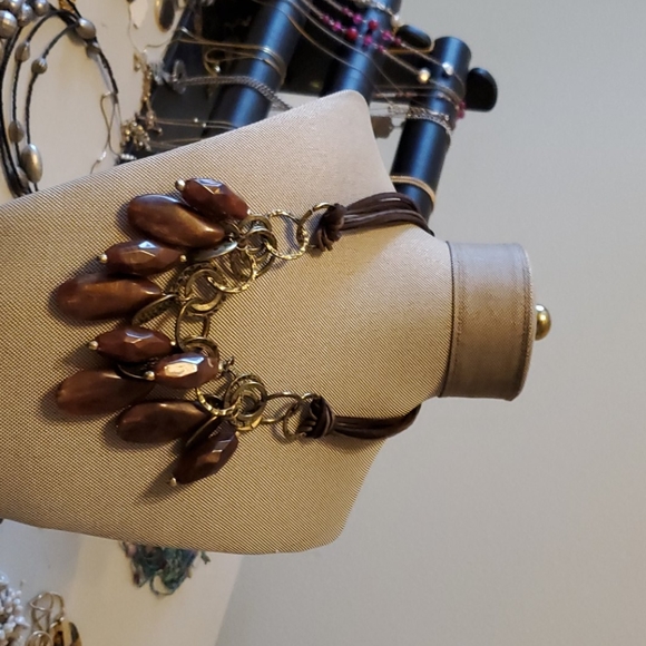 Necklace - Picture 3 of 3